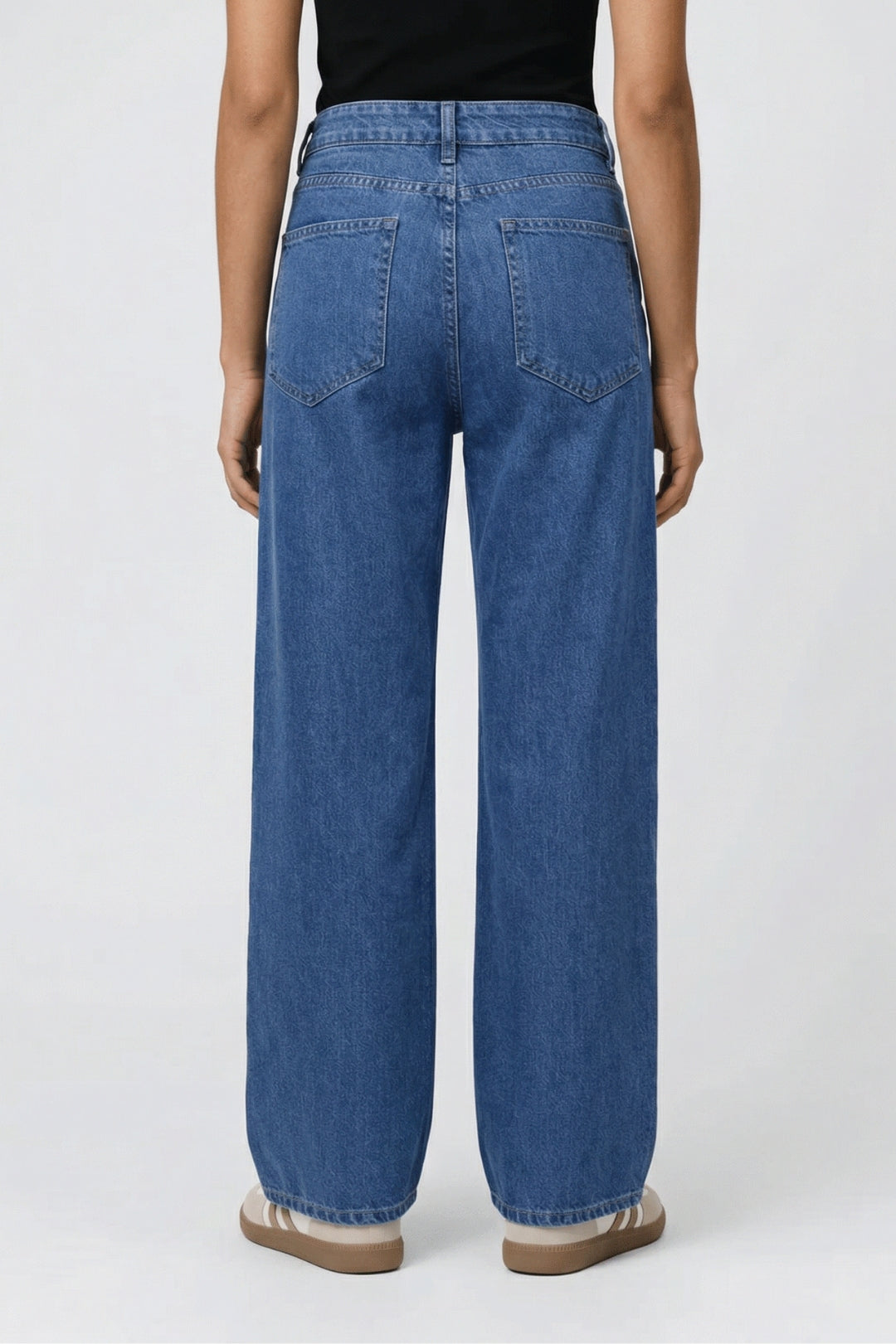Women's High-Waisted Medium-Wash Relaxed Wide-Leg Jeans