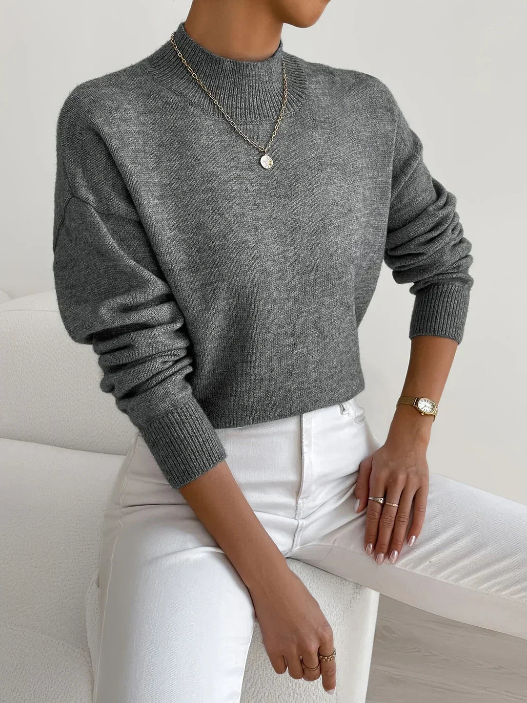 Élodie | Women's Classic Crew Neck Knit Sweater