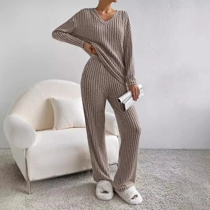 Saoirse | V-Neck Knit Loungewear Set