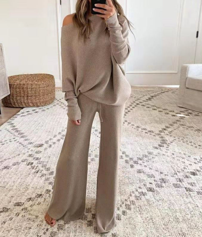 Alessia | Women's Knitted Two-Piece Set with Asymmetric Top & Trousers