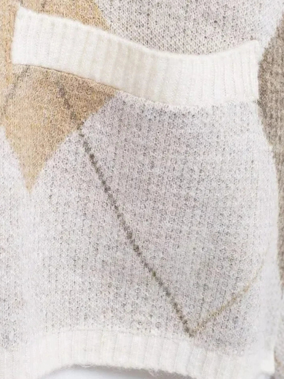 Women's Cropped Argyle Knit Cardigan