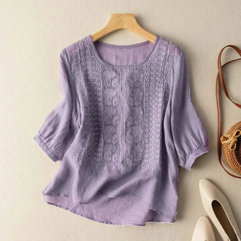 Évelisse | Women's Embroidered Relaxed-Fit Blouse