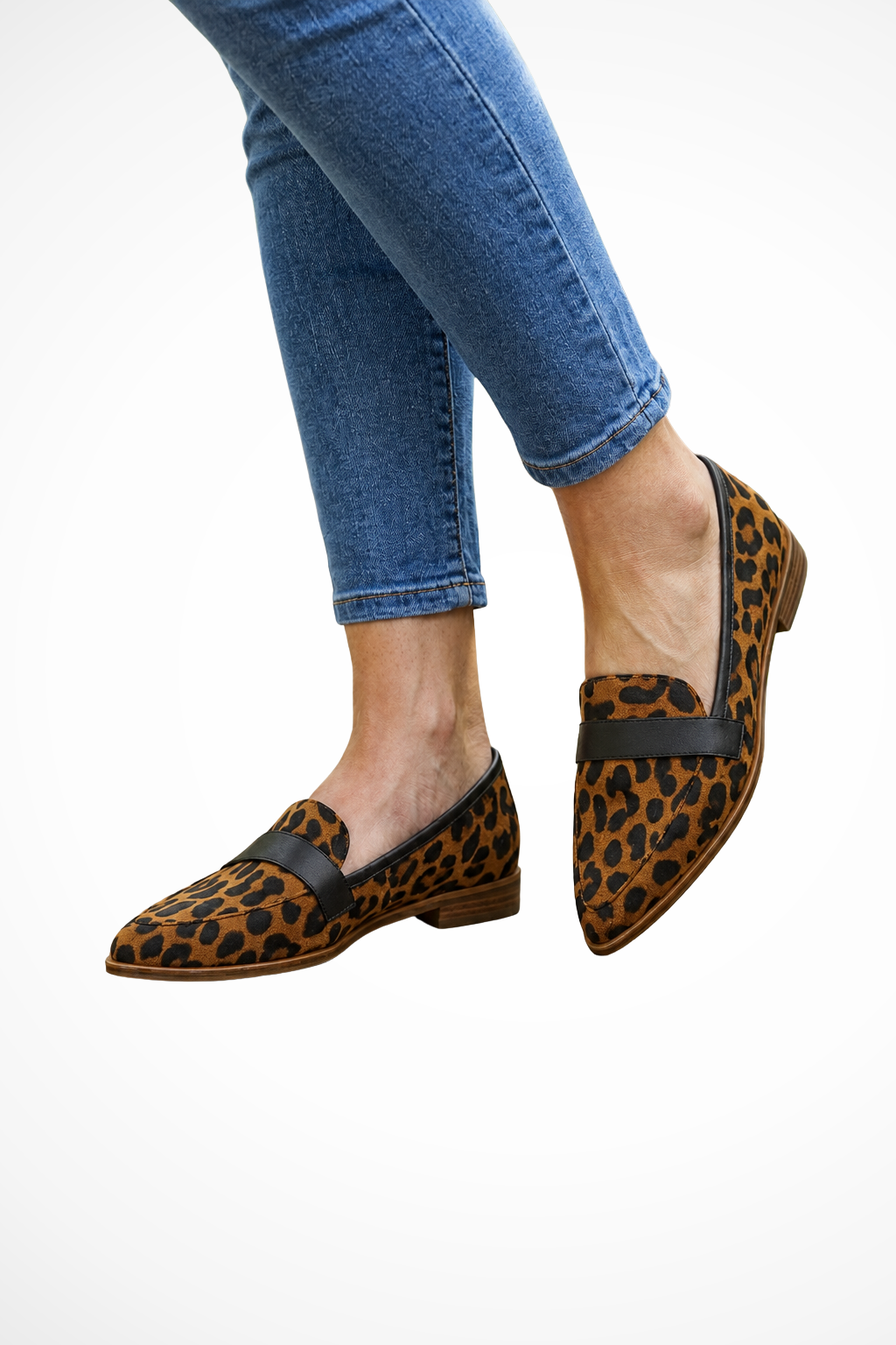 Amelisse | Women's Pointed Toe Suede Loafers
