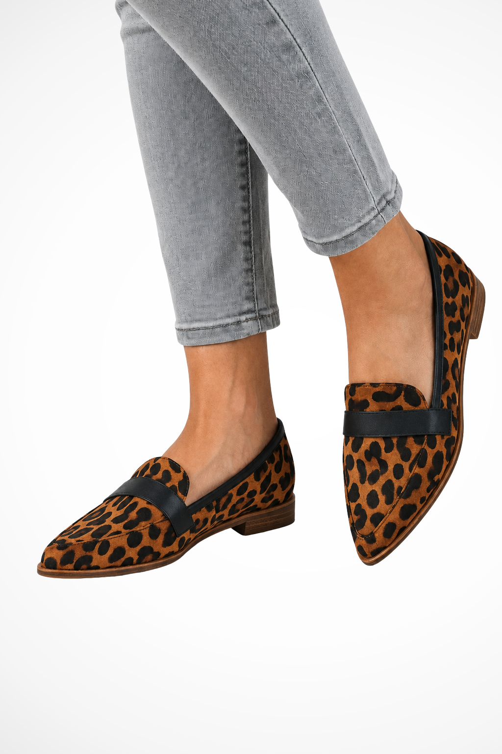 Amelisse | Women's Pointed Toe Suede Loafers