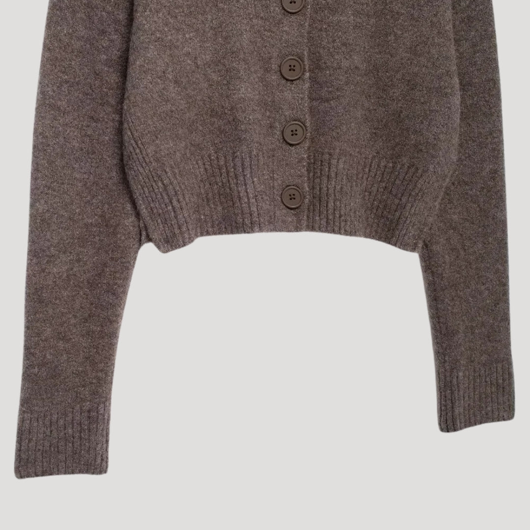 Maisie | Cropped Knit Cardigan with Button Front