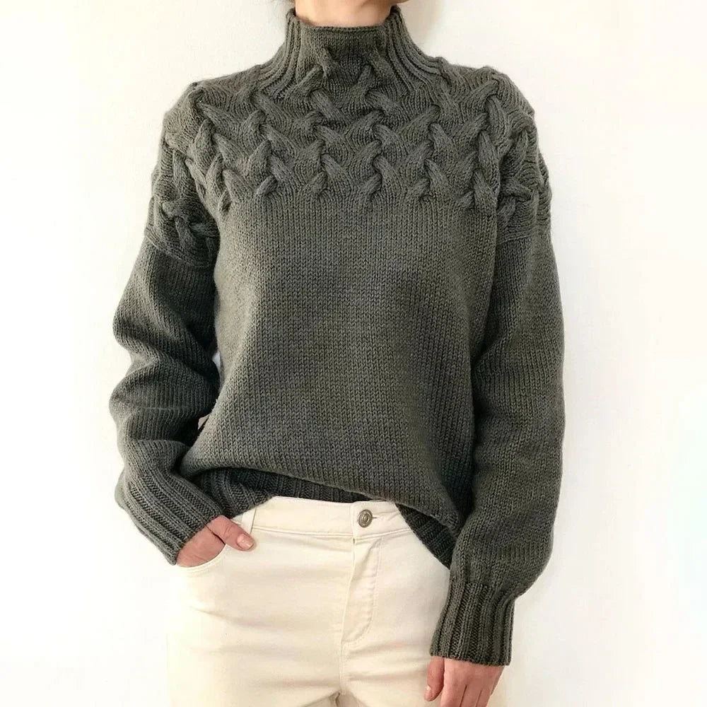 Women's Cable-Yoke Turtleneck Oversized Knit Jumper