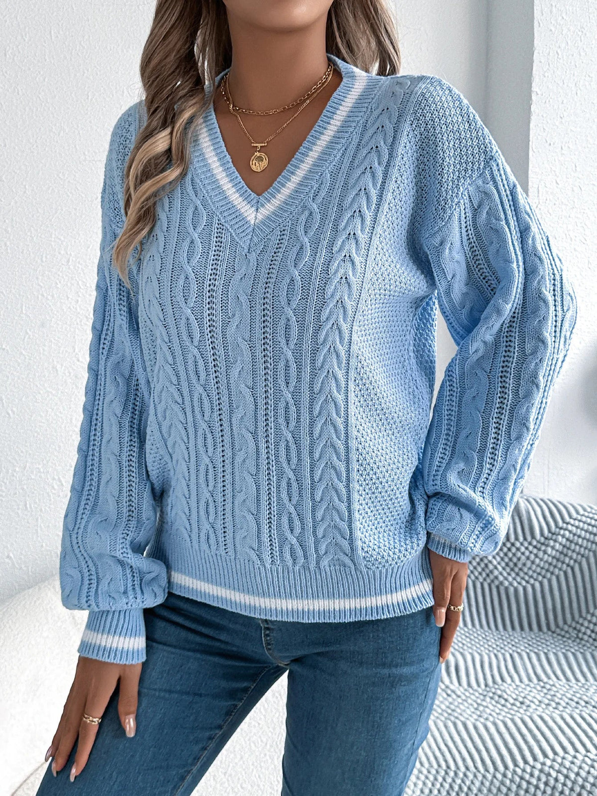 Phoebe | Women's Cable-Knit V-Neck Relaxed Jumper