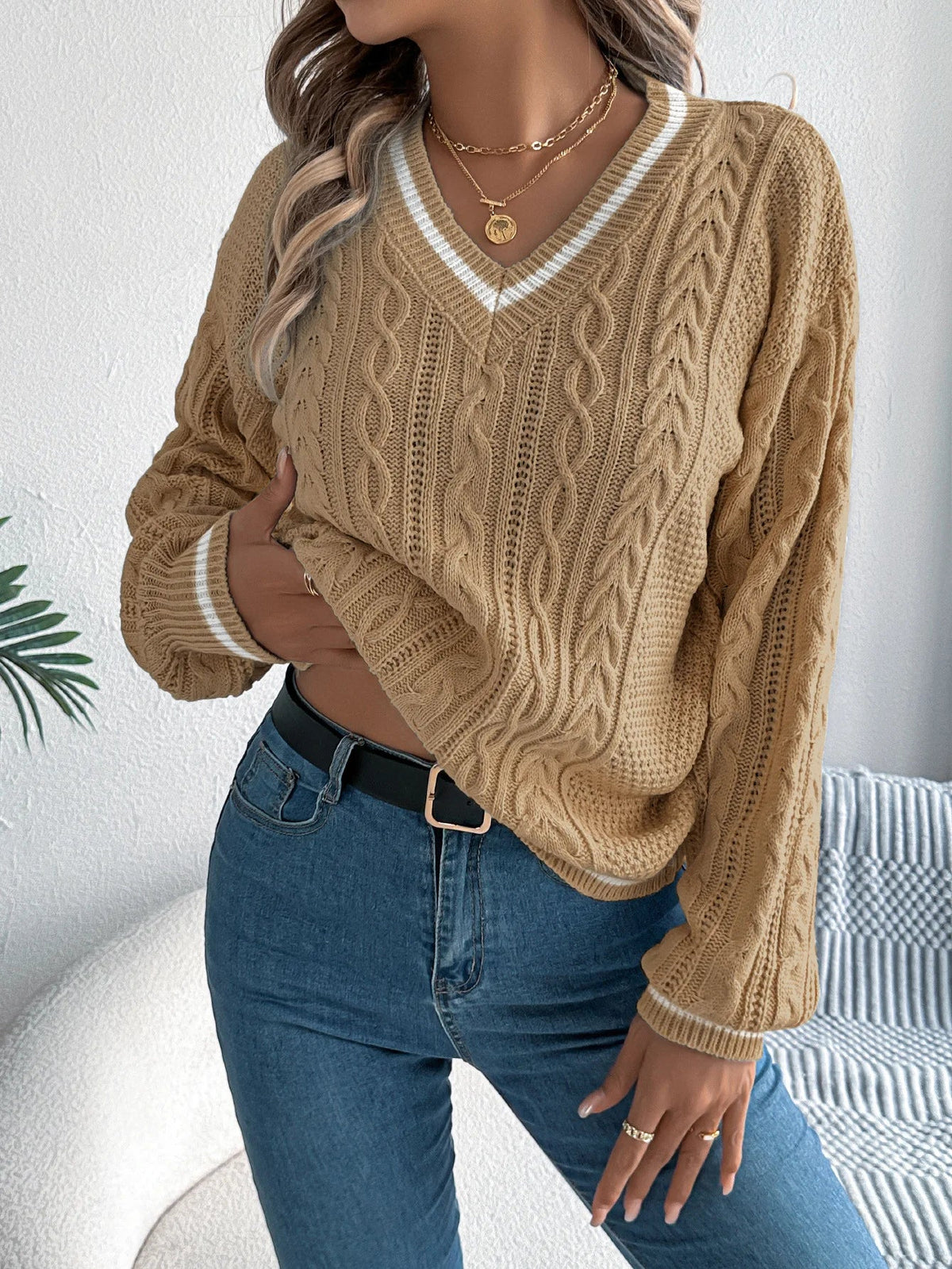 Phoebe | Women's Cable-Knit V-Neck Relaxed Jumper