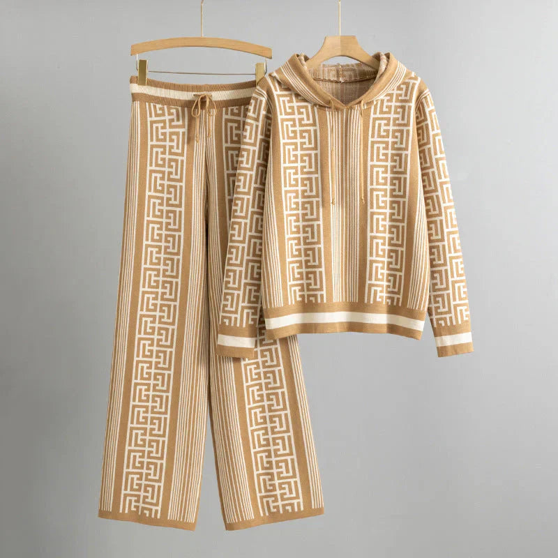 Avelisse | Women's Geometric Hooded Lounge Set