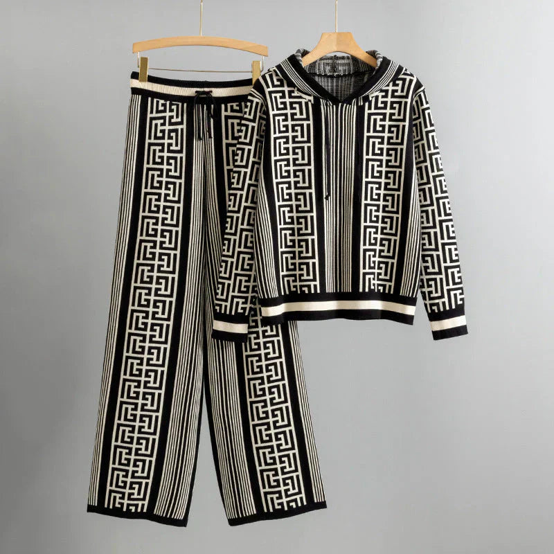 Avelisse | Women's Geometric Hooded Lounge Set