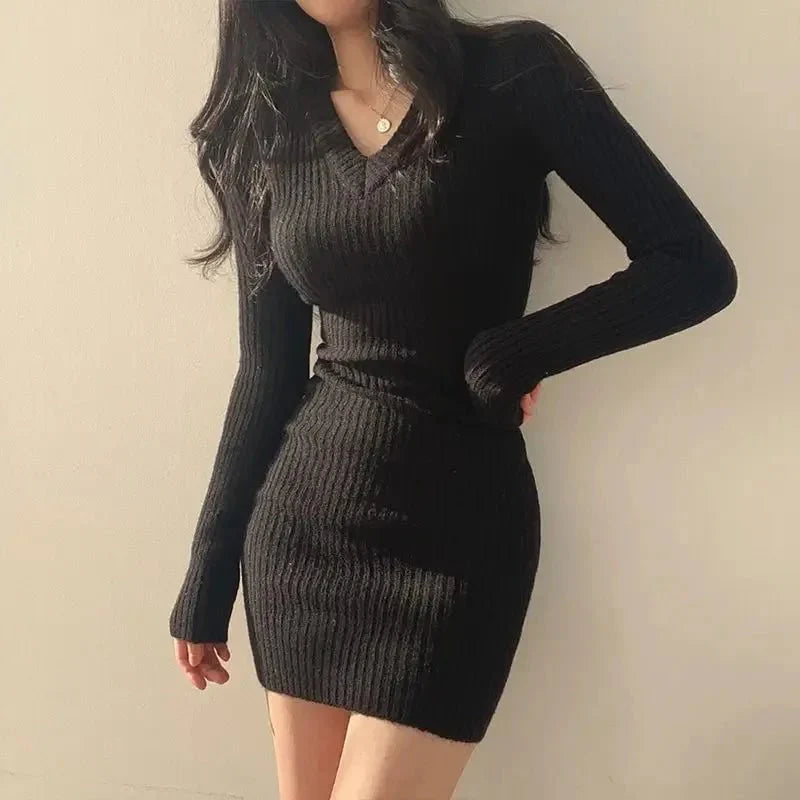 Marnie | Women's Ribbed V-Neck Long Sleeve Mini Dress