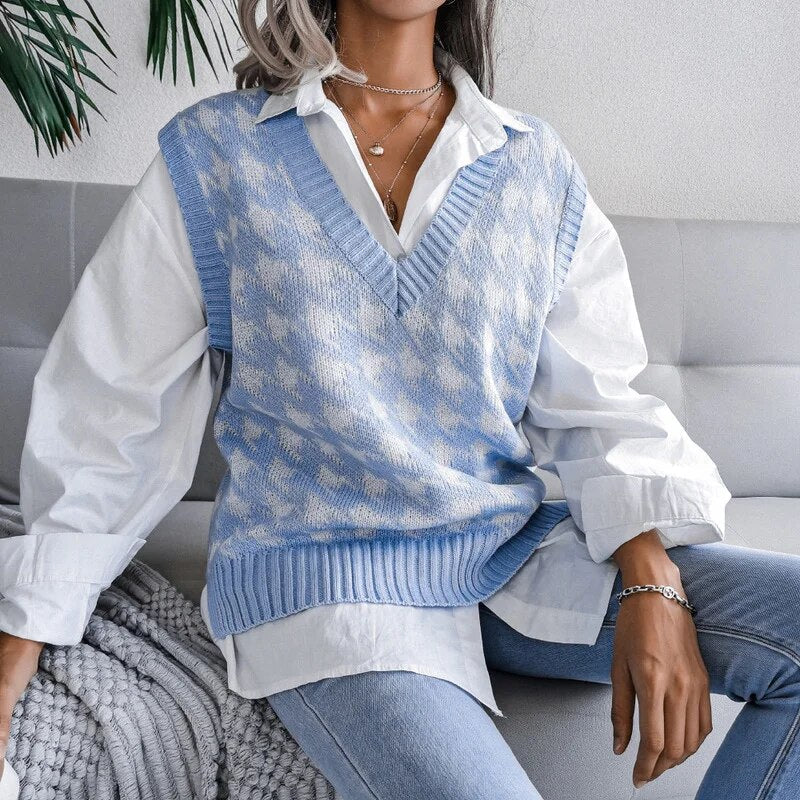 Romilly | Women's Houndstooth V-Neck Knitted Vest