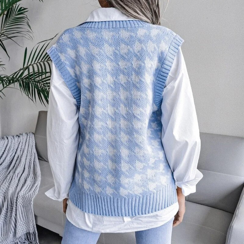 Romilly | Women's Houndstooth V-Neck Knitted Vest
