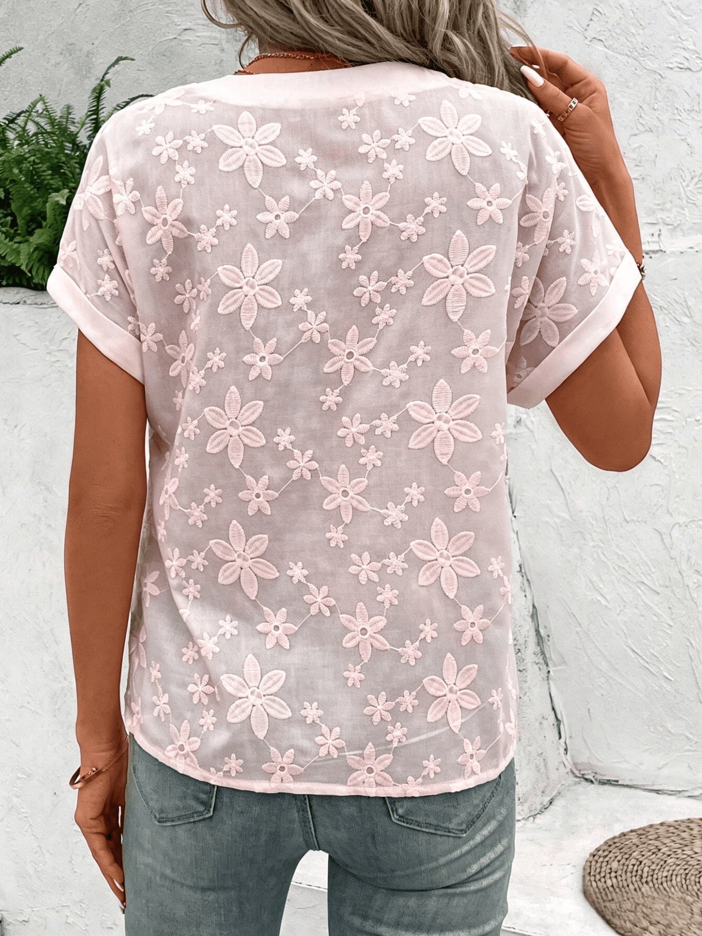 Maëlisse | Women's Floral Embroidered V-Neck Blouse