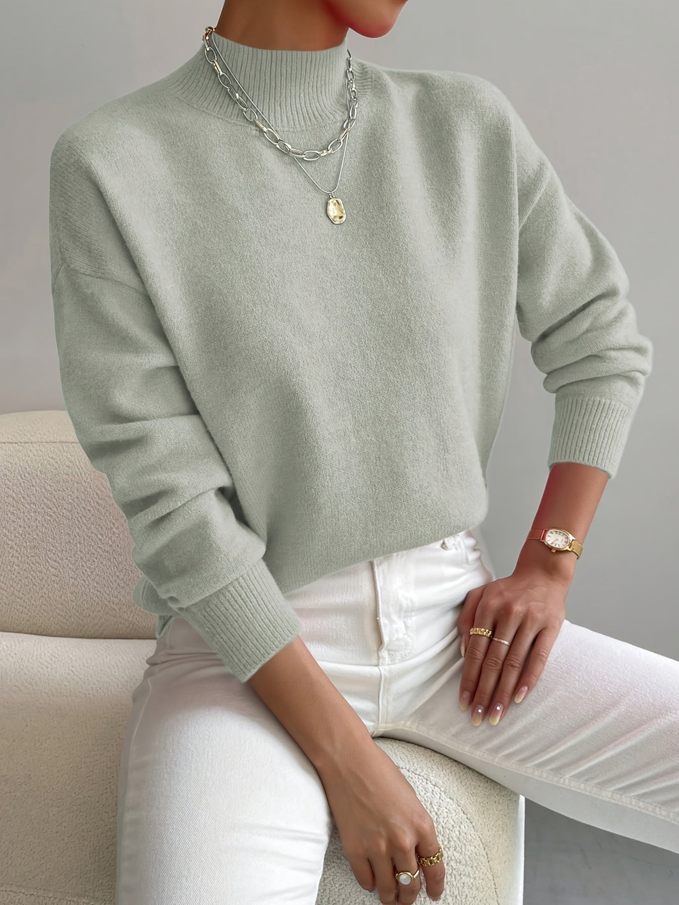 Élodie | Women's Classic Crew Neck Knit Sweater