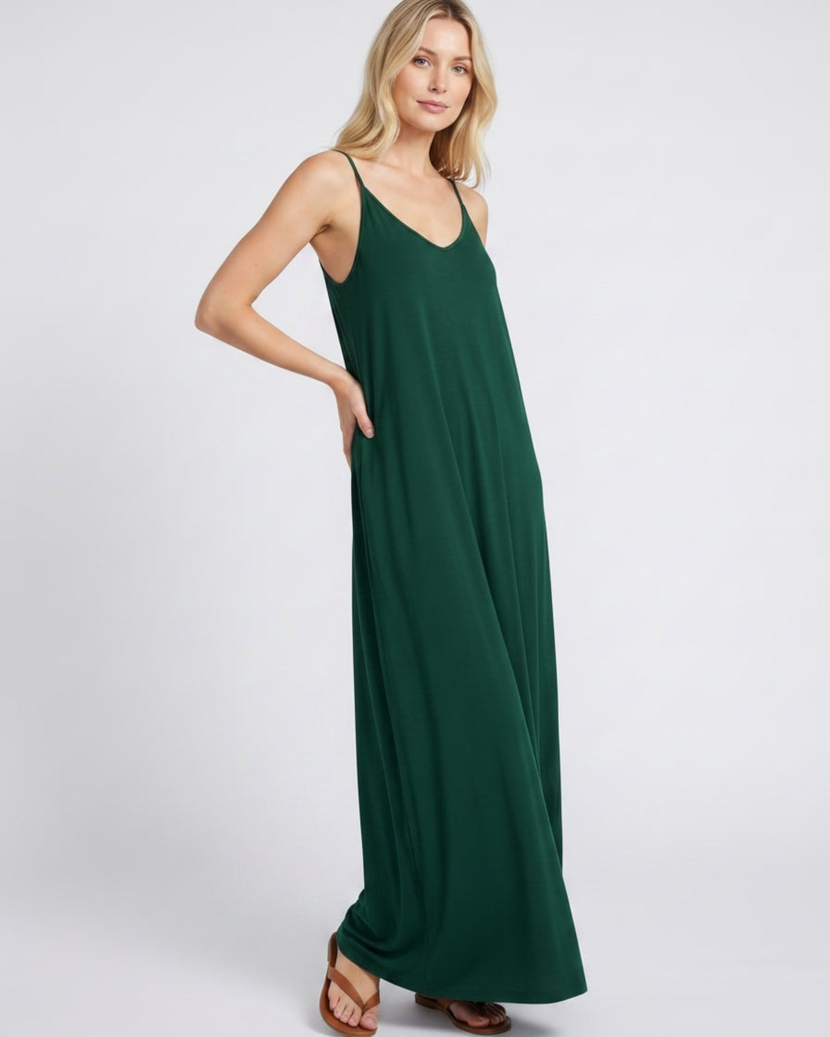 Sophia | Elegant V-Neck Maxi Dress with Pockets