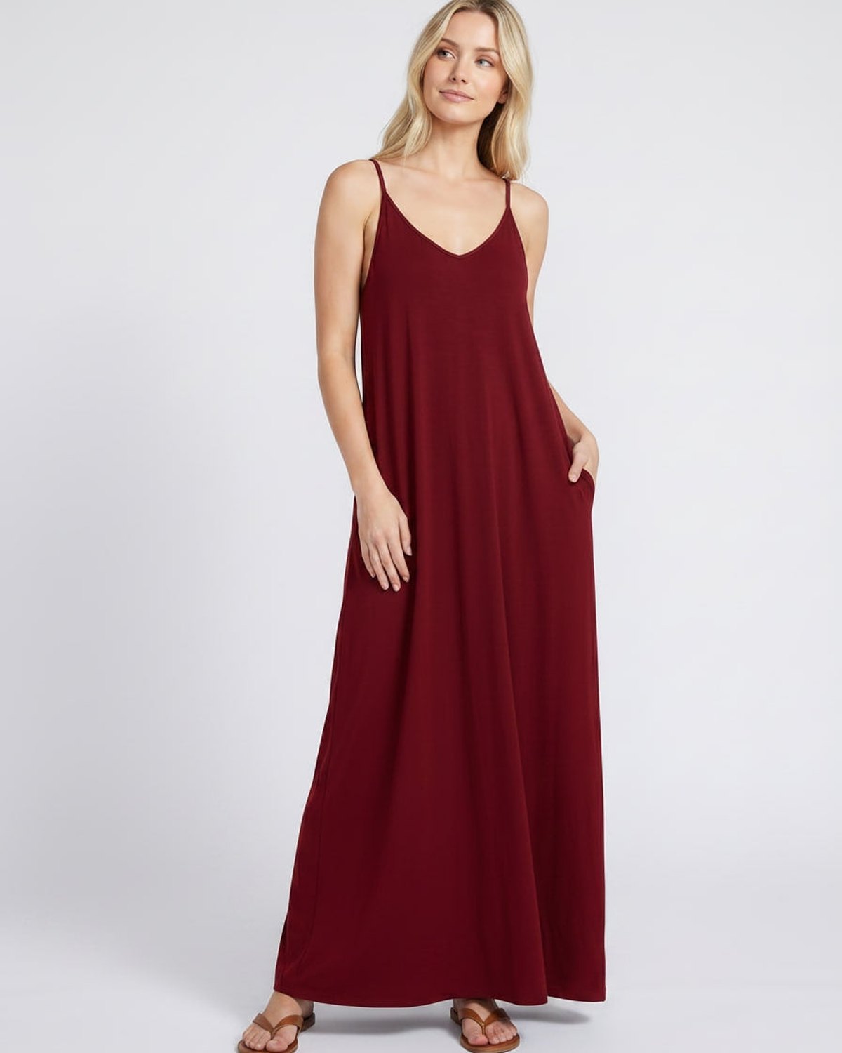 Sophia | Elegant V-Neck Maxi Dress with Pockets