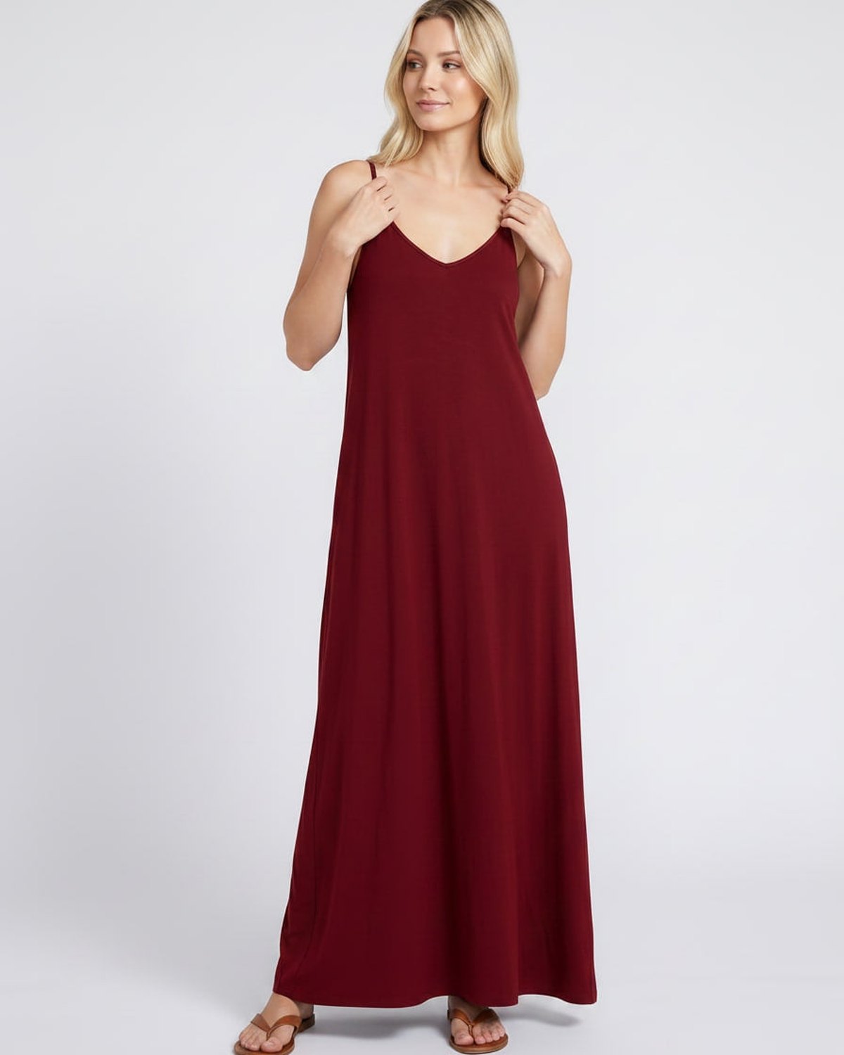 Sophia | Elegant V-Neck Maxi Dress with Pockets