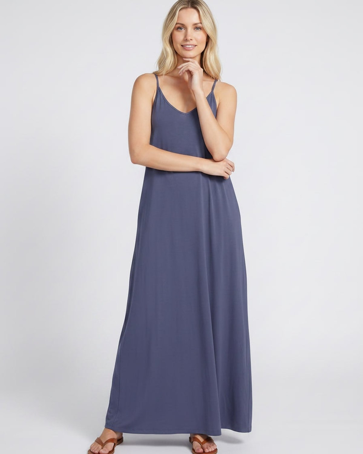 Sophia | Elegant V-Neck Maxi Dress with Pockets