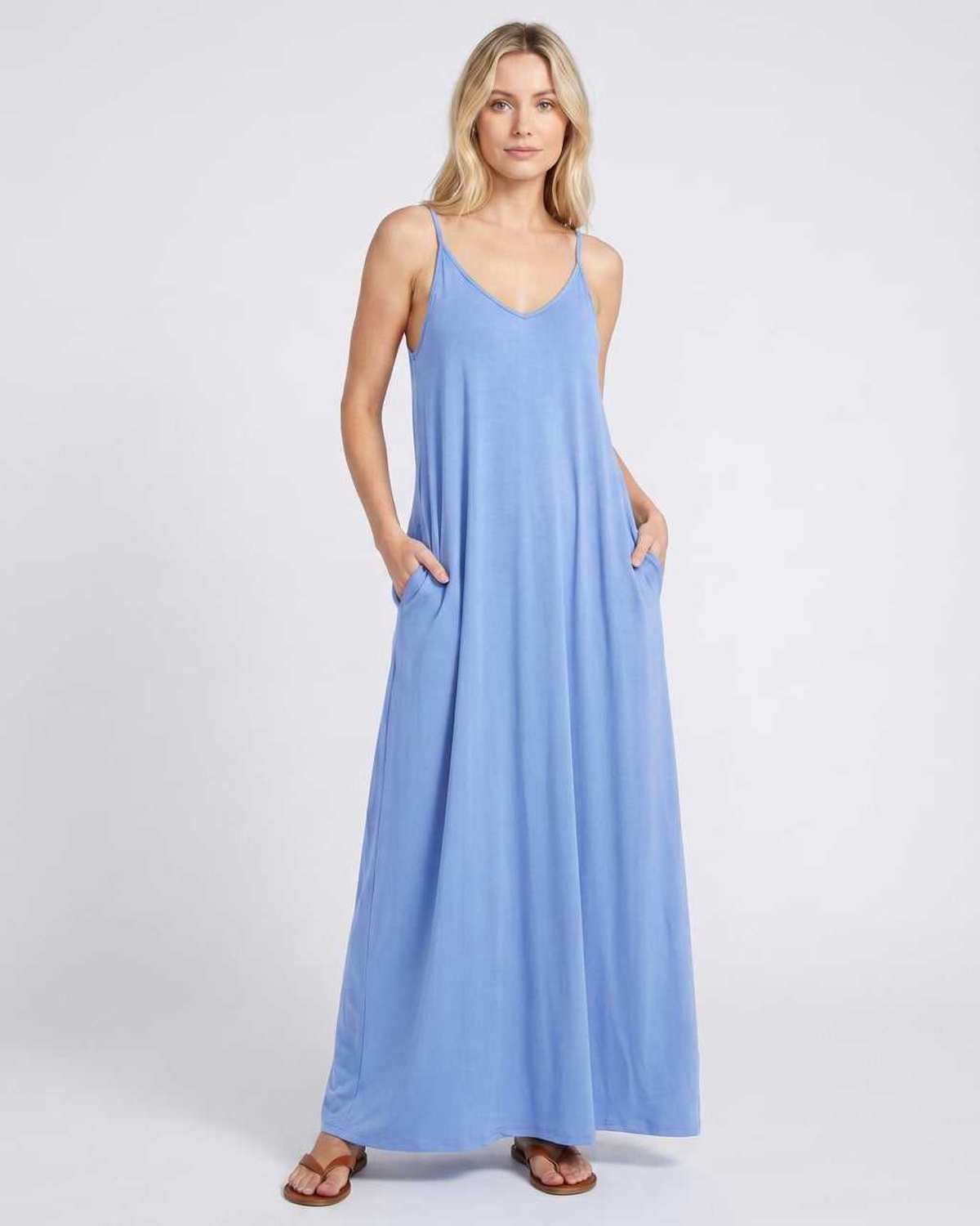 Sophia | Elegant V-Neck Maxi Dress with Pockets