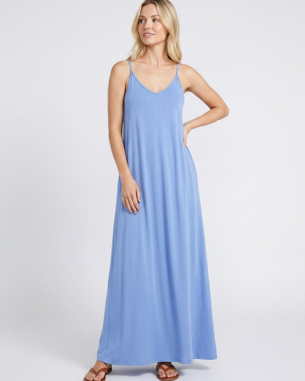 Sophia | Elegant V-Neck Maxi Dress with Pockets