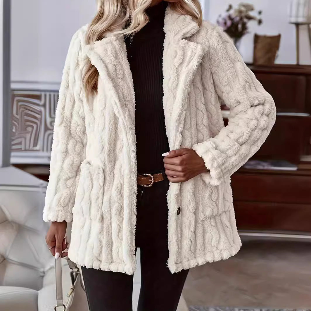 Henrietta | Teddy Coat with Cable Texture and Wide Collar