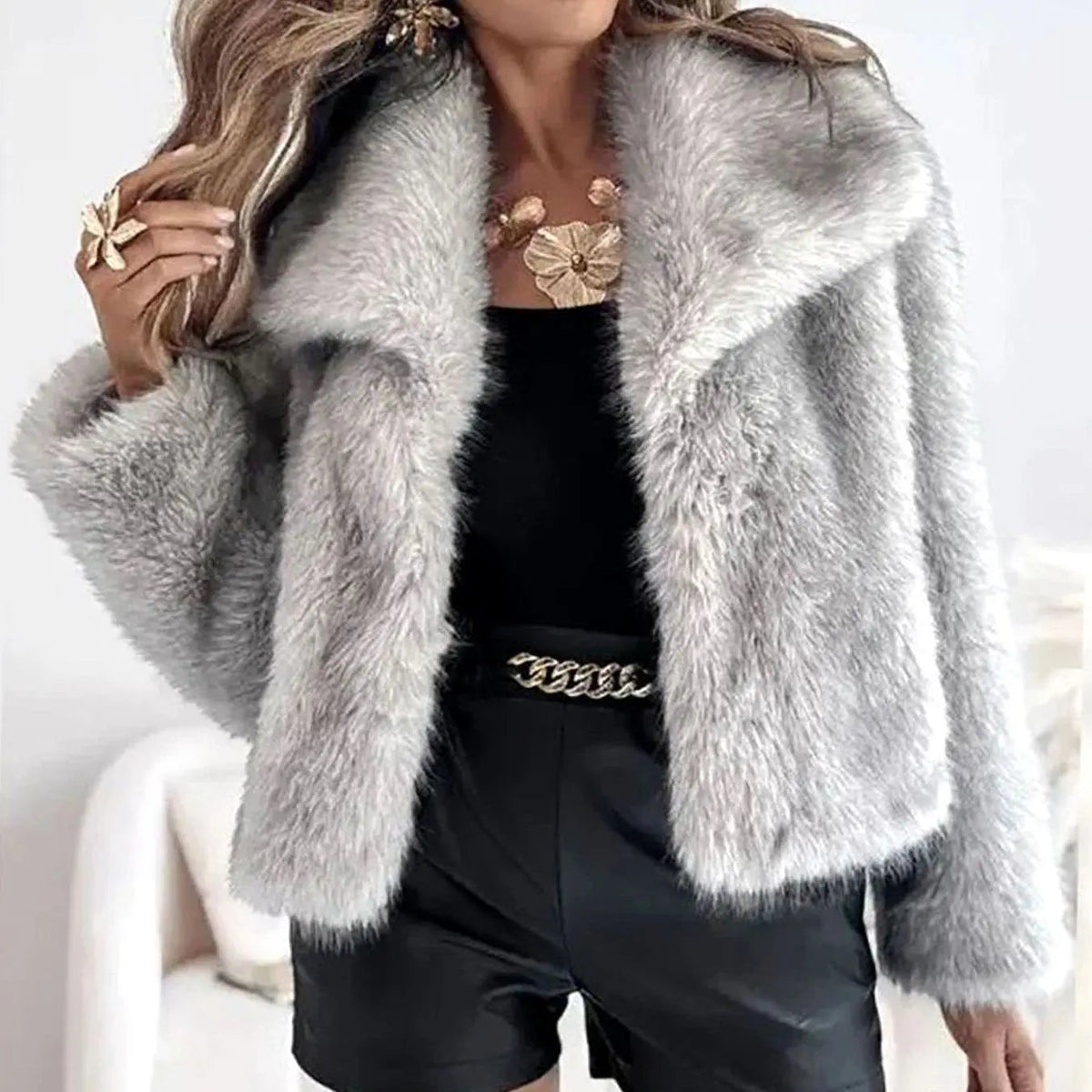 Romy | Women's Cropped Faux Fur Jacket