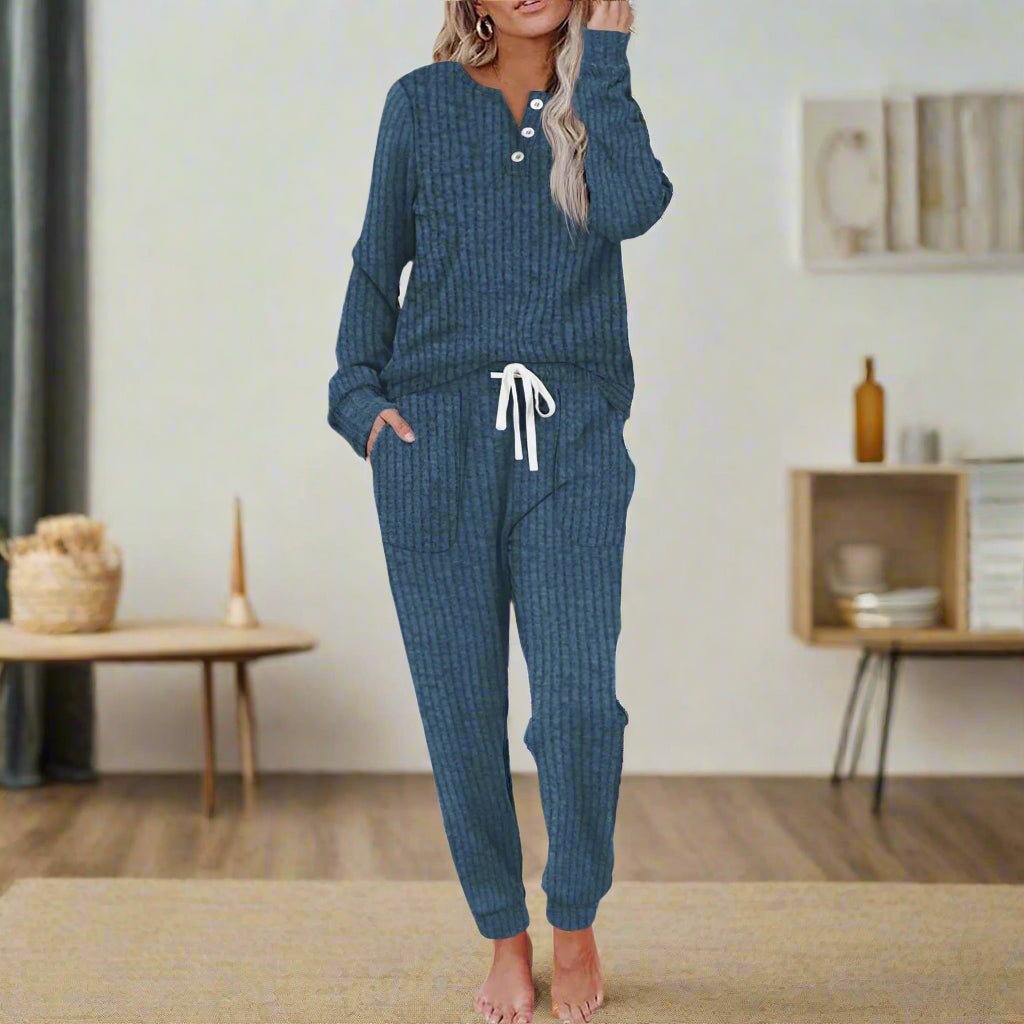 Noréva | Women's Ribbed Henley Lounge Set