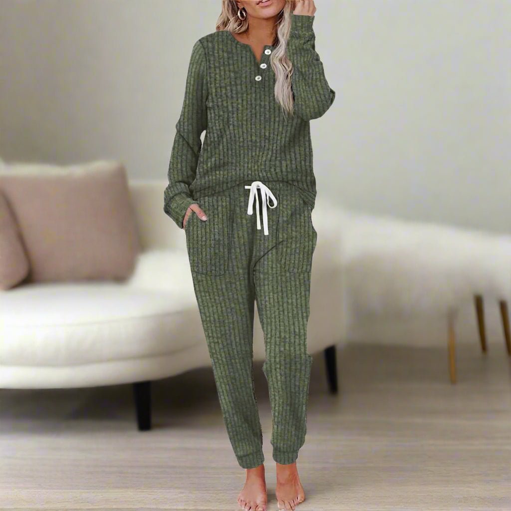 Noréva | Women's Ribbed Henley Lounge Set