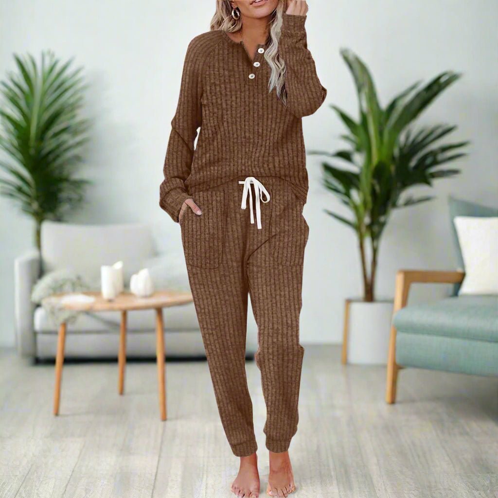 Noréva | Women's Ribbed Henley Lounge Set